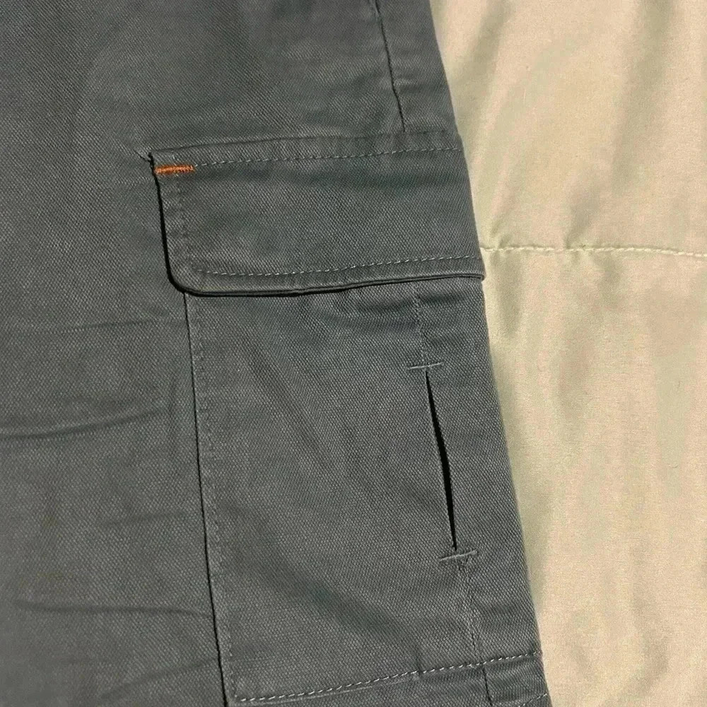 Tommy Bahama Men’s Size 34 10” Coastal Key Cargo Shorts Light Blue NWOT - Picture 10 of 10